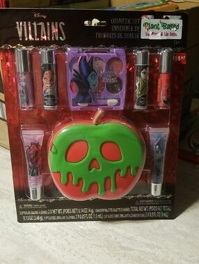 Disney Villains Poison Apple Cosmetic Set